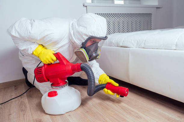 Best Mosquito Control Services  in Fredonia, NY